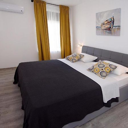Sophie The Center Of The Old Town Apartment Zadar Bagian luar foto
