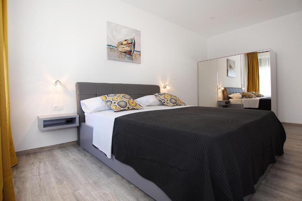 Sophie The Center Of The Old Town Apartment Zadar Bagian luar foto