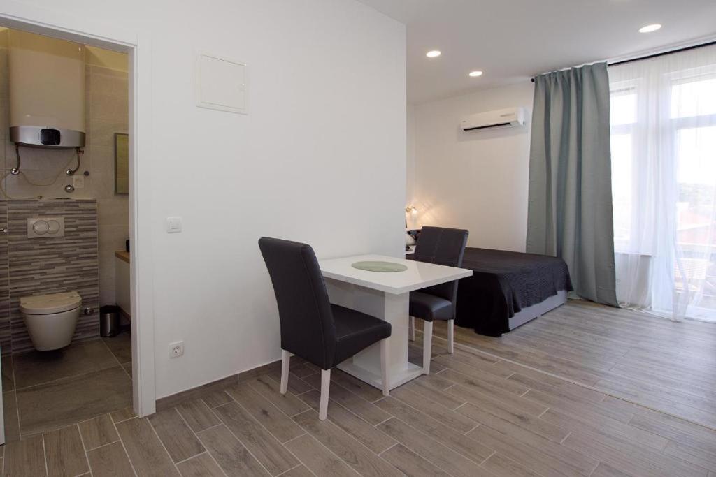 Sophie The Center Of The Old Town Apartment Zadar Bagian luar foto